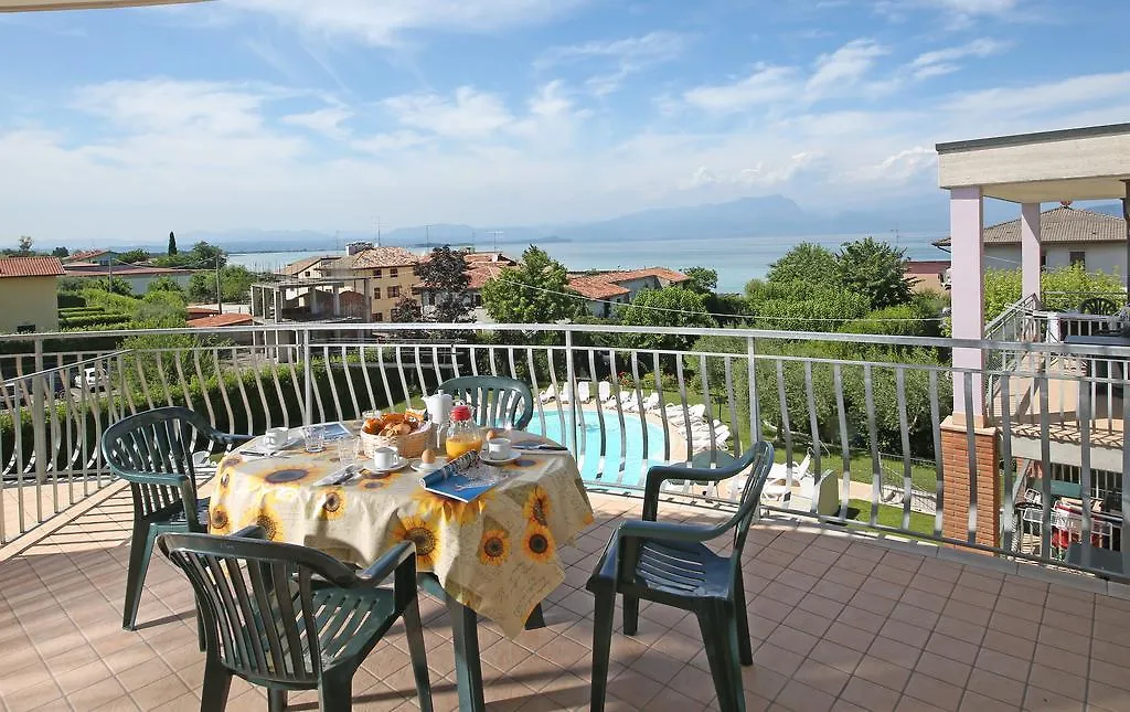 Nettuno Residence Hotel Peschiera del Garda Italy